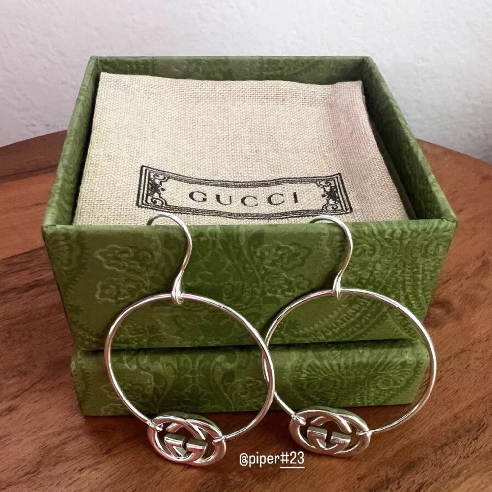 NWT 100% Authentic GUCCI Trademark GG Sterling Silver Hoop Earrings - Picture 4 of 10